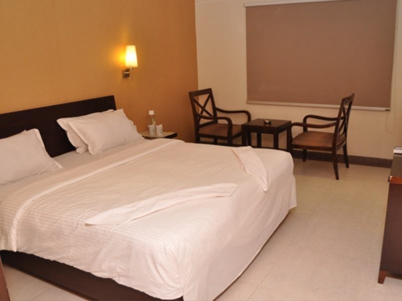 Hotel Shaans Tiruchirappalli Exterior foto